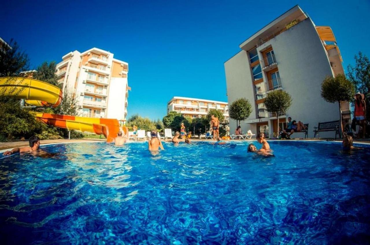 Fort Noks - Menada Apartments Sveti Vlas Eksteriør bilde
