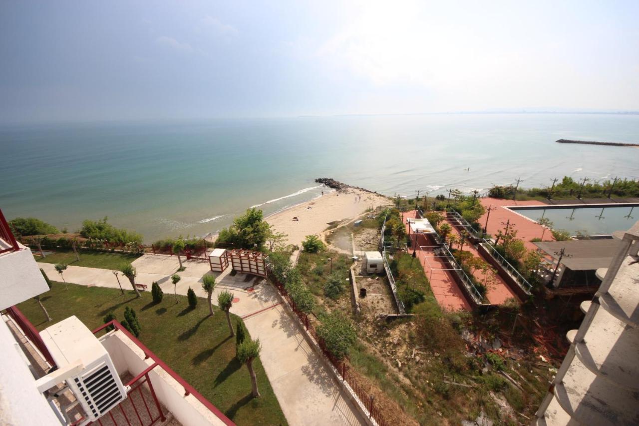 Fort Noks - Menada Apartments Sveti Vlas Eksteriør bilde